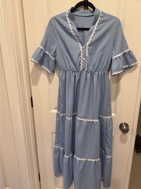 Women’s Light Blue Ruffle-Trim Tiered Dress